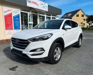 Hyundai Hyundai Tucson 1.6 GDI 2WD +TELEFON+KLIMA+PDC+NAVI Gebrauchtwagen