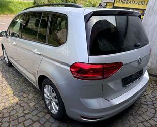 VW Volkswagen Touran 1.6 Tdi Comfortline BMT/Start-St Gebrauchtwagen