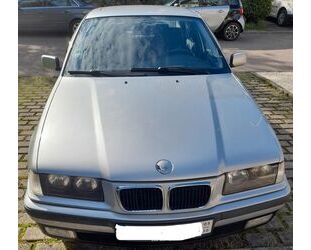 BMW BMW 323i Comfort Edition Comfort Edition Gebrauchtwagen