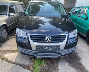 VW Volkswagen Touran Freestyle 1,4 Benzin TSI Gebrauchtwagen