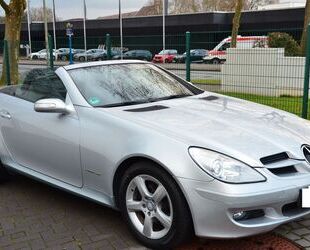 Mercedes-Benz Mercedes-Benz SLK 200 Kompressor/LEDER/NAVI Gebrauchtwagen