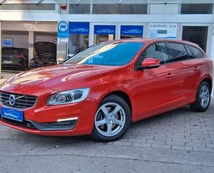 Volvo Volvo V60 Kombi Linje Business /S-Dach/Navi/I Hand Gebrauchtwagen