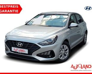 Hyundai Hyundai i30 HB 1.5 Klima Tempomat PDC USB BT Gebrauchtwagen