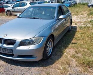 BMW BMW 325 Baureihe 3 Lim. 325i Gebrauchtwagen