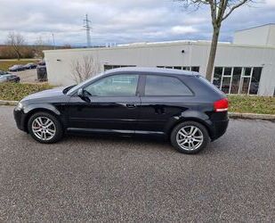 Audi Audi A3 1.6 Attraction Gebrauchtwagen