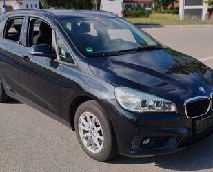 BMW BMW 218d Active Tourer LED PDC SHZ 8.f.Berr. So/W Gebrauchtwagen