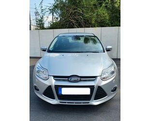 Ford Ford Focus 1,6TDCi 77kW ECOnetic 99g SYNC Ed. Tur. Gebrauchtwagen