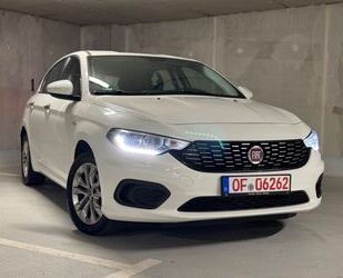 Fiat Fiat Tipo 1.6 Multijet Automatik*PDC*2.Hand*Allwet Gebrauchtwagen