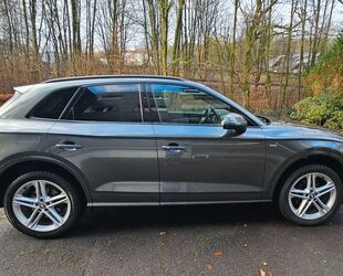 Audi Audi Q5 2.0 TDI 140kW S tronic quattro sport sport Gebrauchtwagen