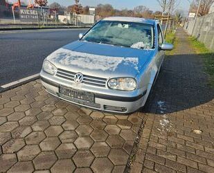 VW Volkswagen Golf 1.4 Trendline Klima Gebrauchtwagen