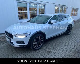 Volvo Volvo V90 Cross Country B4 D AWD Autom. Ultimate - Gebrauchtwagen