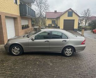 Mercedes-Benz Mercedes-Benz C 200 KOMPRESSOR CLASSIC Classic Gebrauchtwagen