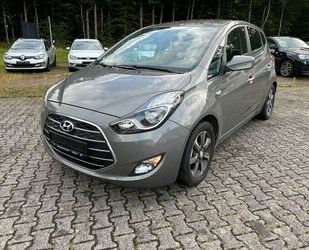 Hyundai Hyundai ix20 Space* wenig Kilometer* Sitzheizung Gebrauchtwagen