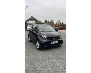 Smart Smart ForTwo coupé 1.0 52kW mhd Full Black LED Alu Gebrauchtwagen