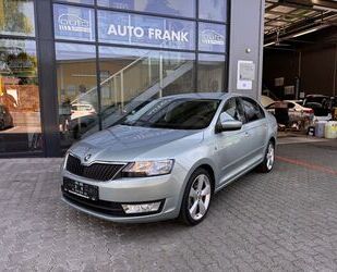 Skoda Skoda Rapid Elegance*2.Hand*Klimaautomatik*Ahk* Gebrauchtwagen