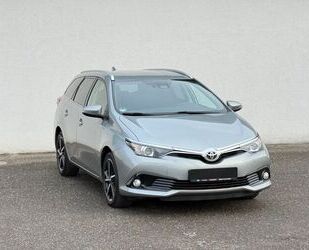 Toyota Toyota Auris Touring Sports 1.2 Turbo Edition S+ Gebrauchtwagen