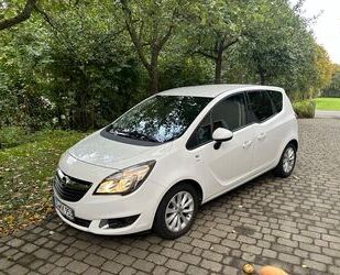 Opel Opel Meriva 1.4 drive 103kW Automatik drive Gebrauchtwagen