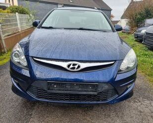 Hyundai Hyundai i30 Kombi *Ahk*Blue Drive* Euro5*Klima*1-H Gebrauchtwagen