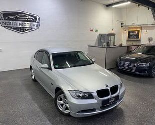 BMW BMW 318i *Automatik* Liebhaber Fahrzeug/Top Zustan Gebrauchtwagen