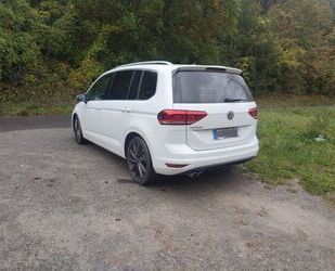 VW Volkswagen Touran 2.0 TDI SCR 140kW DSG Highline H Gebrauchtwagen