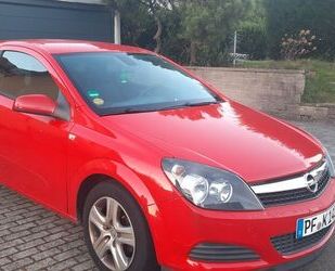 Opel Opel Astra GTC 1.4 Twinport GTC Gebrauchtwagen