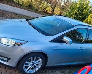 Ford Ford Focus Cool&Connect, LED, Winterpaket,Extras Gebrauchtwagen