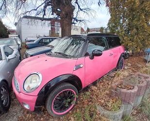 Mini MINI COOPER Clubman Cooper Pink Gebrauchtwagen