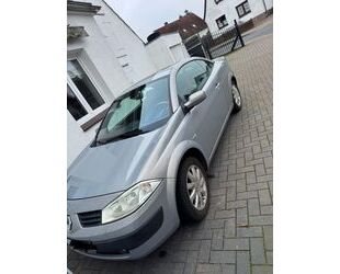 Renault Renault Megane Coupé-Cabriolet Authentique 1.6 Aut Gebrauchtwagen