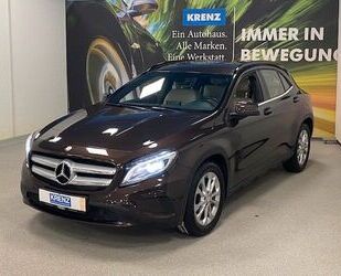 Mercedes-Benz Mercedes-Benz GLA 200 CDI Style+NAVIGATION+LEDER+B Gebrauchtwagen