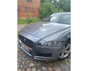 Jaguar Jaguar XF 20d Allrad mit Reparaturkostenversicheru Gebrauchtwagen