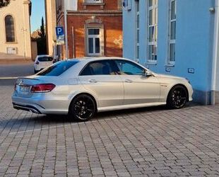 Mercedes-Benz Mercedes-Benz E 500 4MATIC AVANTGARDE AVANTGARDE A Gebrauchtwagen