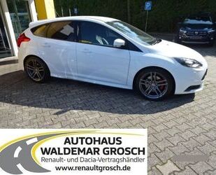 Ford Ford Focus Lim. ST Gebrauchtwagen