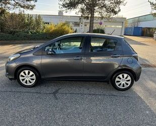 Toyota Toyota Yaris 1.5 Hybrid Life**Nur 98 TKM** Gebrauchtwagen