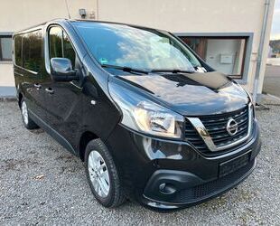 Nissan Nissan NV300 Kombi L1H1 2,7t PREMIUM*8-Sitzer*Navi Gebrauchtwagen