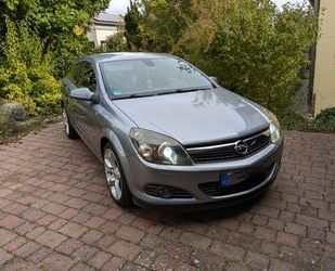 Opel Opel Astra GTC 1.6 Turbo ECOTEC Sport 132kW Sport Gebrauchtwagen