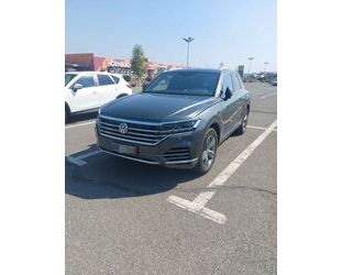 VW Volkswagen Touareg 3.0 V6 TDI 210kW 4MOT Full Gebrauchtwagen