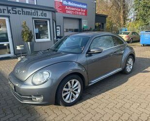 VW Volkswagen Beetle Lim. Design KLIMA°SITZH°TEMPOM°P Gebrauchtwagen