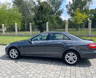 Mercedes-Benz Mercedes-Benz E 220 CDI BlueEFFICIENCY AVANTGARDE Gebrauchtwagen