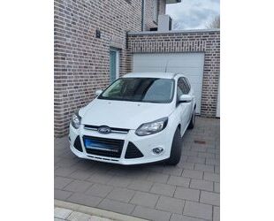 Ford Ford Focus 1,0 EcoBoost 92kW Titanium Turnier Tit. Gebrauchtwagen