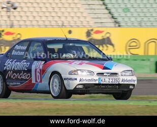 Ford Ford Mondeo 2.5 V6 ST 200 STW Replica Gebrauchtwagen