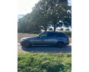 BMW BMW 320d touring -scheckheftgepflegt Gebrauchtwagen