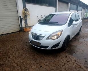 Opel Opel Meriva 1.4 74kW Gebrauchtwagen