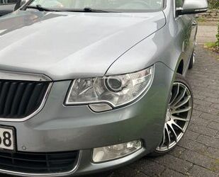 Skoda Skoda Superb 2.0 TDI 125kW DSG Elegance Combi Eleg Gebrauchtwagen