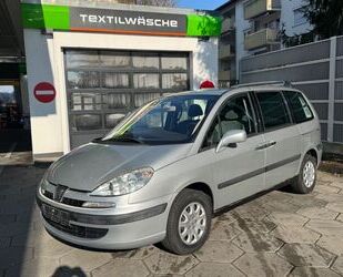 Peugeot Peugeot 807 2.0i Tendance 7 Sitzer-TÜV Neu Gebrauchtwagen