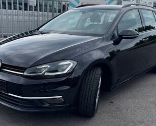 VW Volkswagen Golf VII 1.6TDI Navigation LED Alcantar Gebrauchtwagen