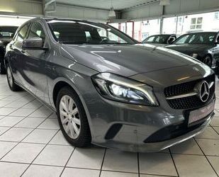 Mercedes-Benz Mercedes-Benz A 180 BlueEfficiency STYLE PANORAMA Gebrauchtwagen