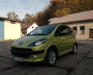 Peugeot Peugeot 1007 1.6 HDi FAP 110 Sport Klima Panorama Gebrauchtwagen