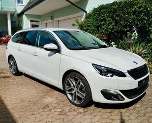 Peugeot Peugeot 308 SW Allure 130 PureTech EAT6 AHK Gebrauchtwagen