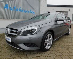 Mercedes-Benz Mercedes-Benz A 180 Urban Automatik/Xenon/Navi/Tei Gebrauchtwagen