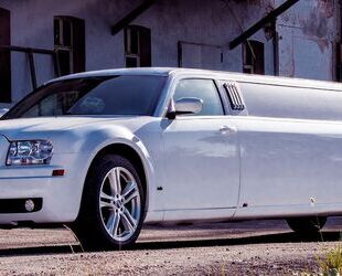 Chrysler Chrysler Stretchlimousine TOP GEPFLEGT!!!! Gebrauchtwagen